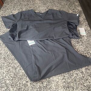 Med Couture Maternity Scrub Set Size 3XL Plus One Gray Top Pants 4 Way Stretch